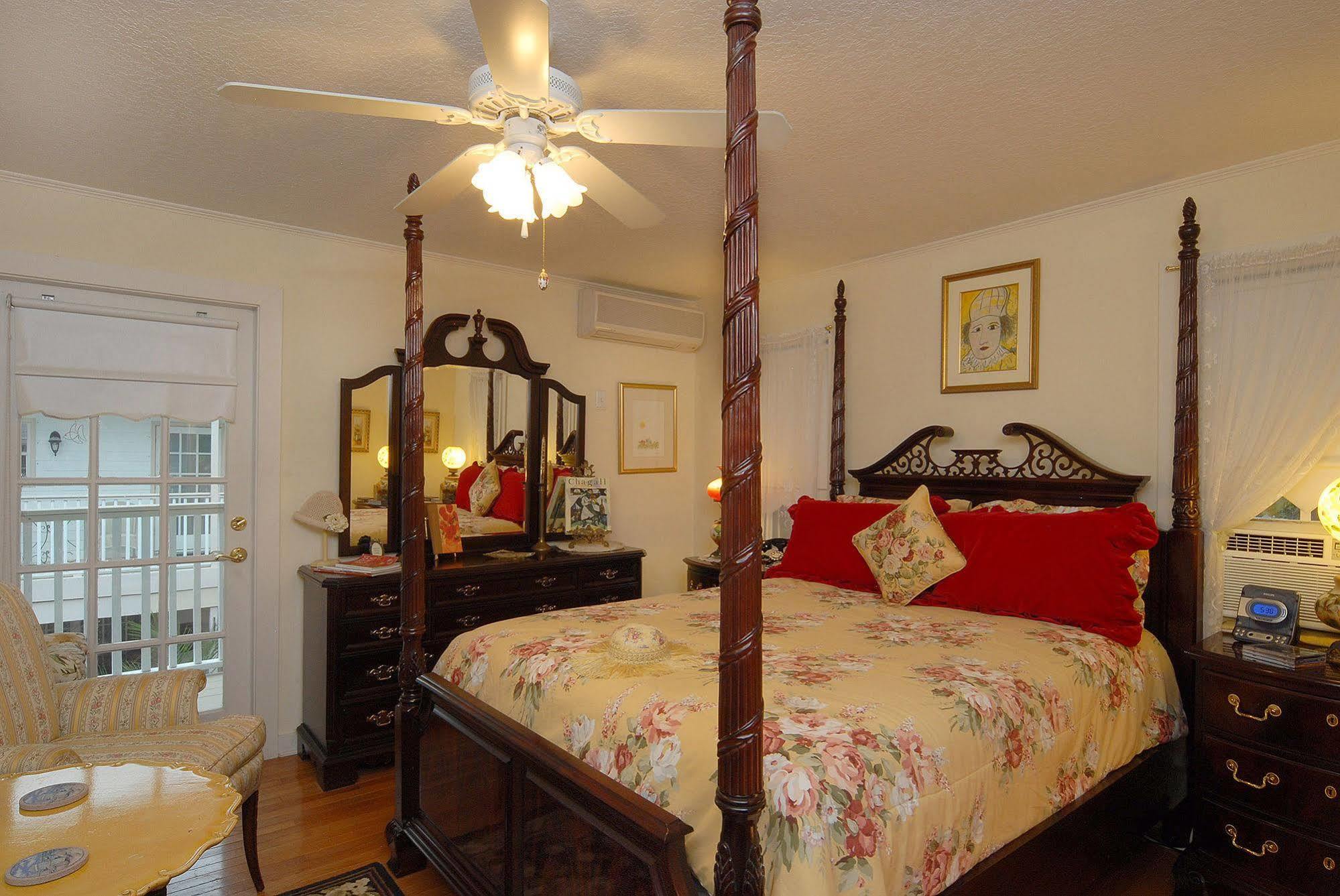 Sabal Palm House Bed And Breakfast 레이크워쓰 외부 사진