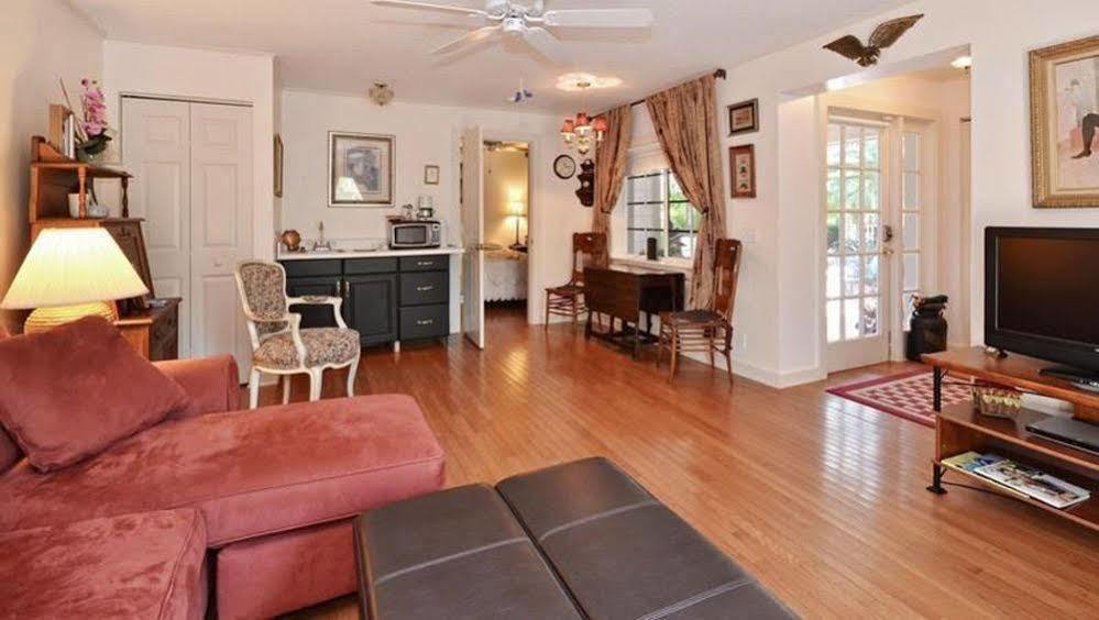 Sabal Palm House Bed And Breakfast 레이크워쓰 외부 사진